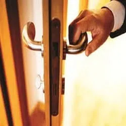 Logan Locksmith Shop Center Line, MI 586-204-6708 - emergency-opening