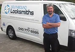 Logan Locksmith Shop Center Line, MI 586-204-6708 - mobile-locksmith
